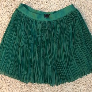 Club Monaco pleated skirt